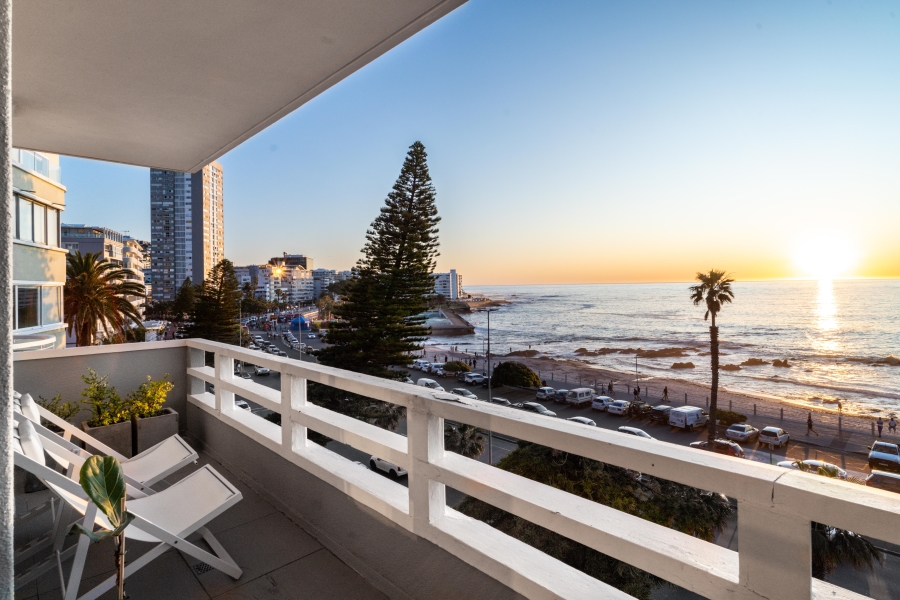 To Let 2 Bedroom Property for Rent in Sea Point Western Cape